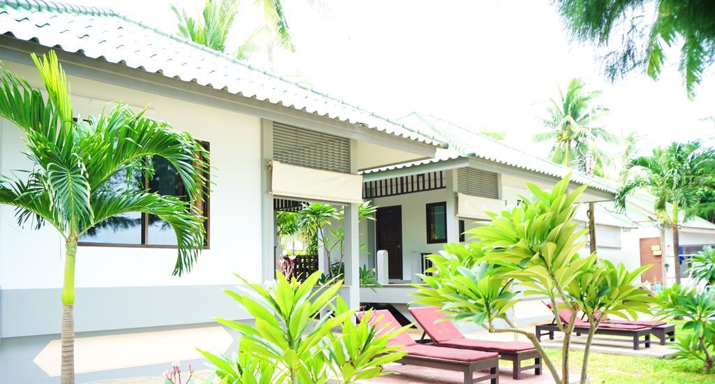 99 3* Plage de Lamai